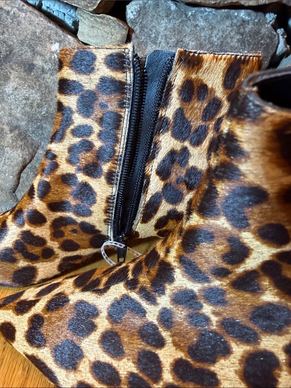 Gianni Bini Women Size 6 Georgina Leopard Print Calf Hair Kitten Heel Booties - Picture 5 of 8